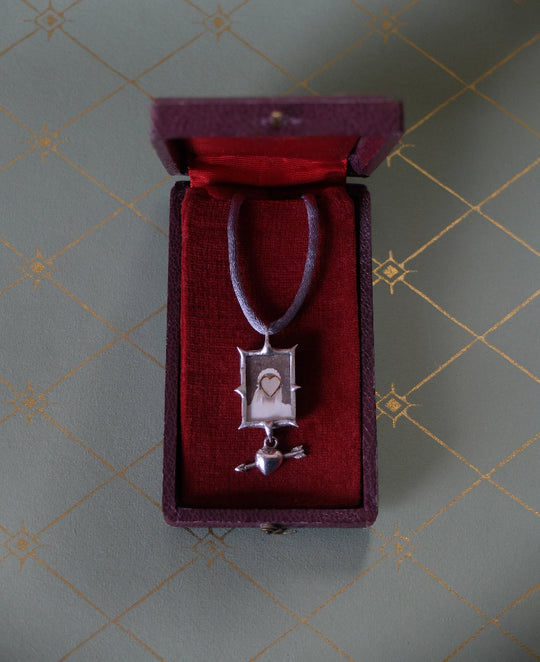 Cupid's arrow