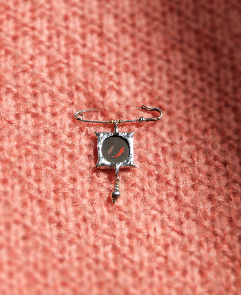 Pisces brooch