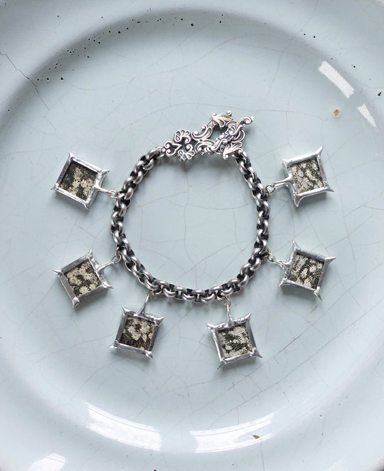 Daisy garden bracelet